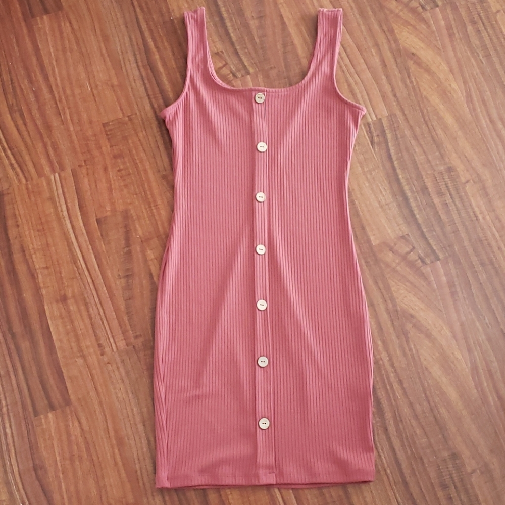 Ribbed bodycon dress